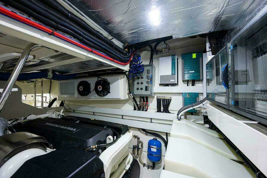 Greyhound 54ft Riviera Yacht For Sale