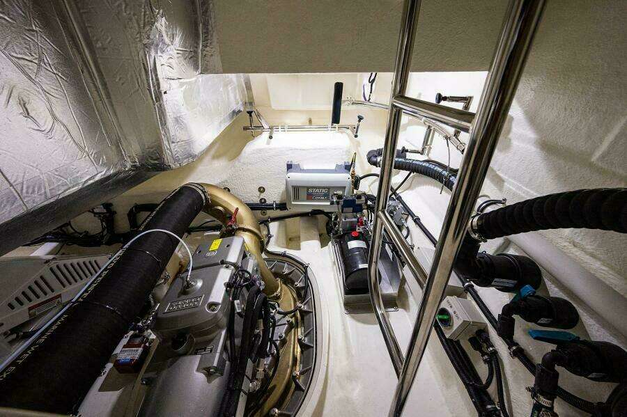 Greyhound 54ft Riviera Yacht For Sale