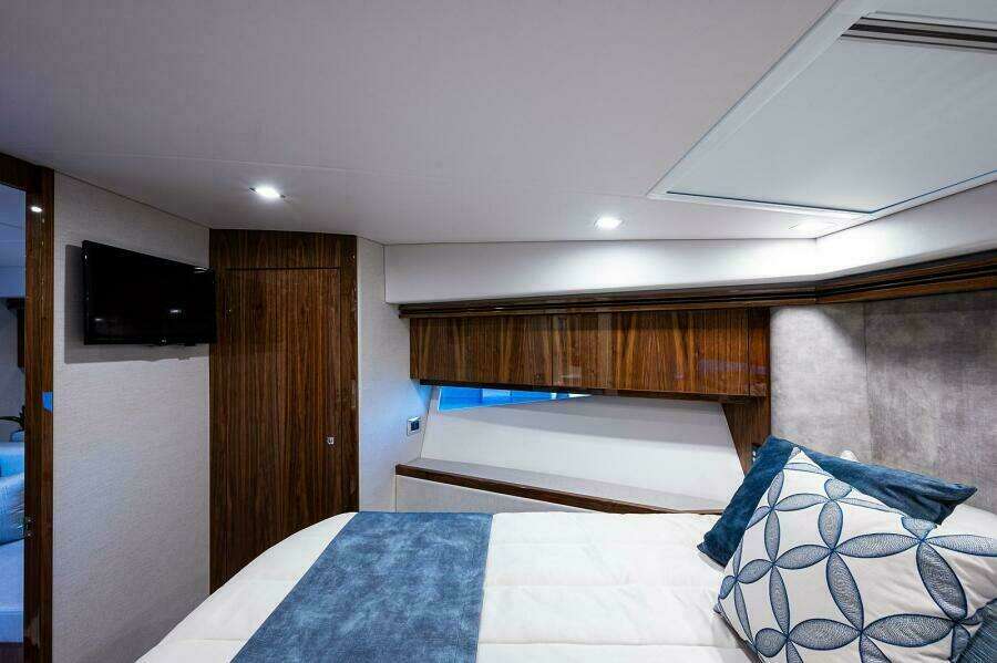 Greyhound 54ft Riviera Yacht For Sale