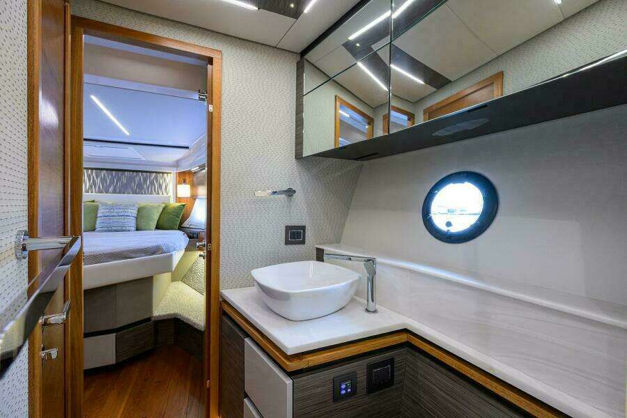 JENA 49ft Tiara Yachts Yacht For Sale