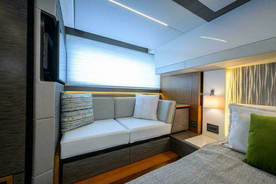JENA 49ft Tiara Yachts Yacht For Sale