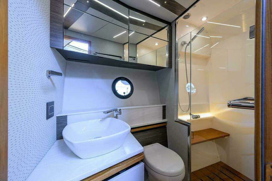 JENA 49ft Tiara Yachts Yacht For Sale