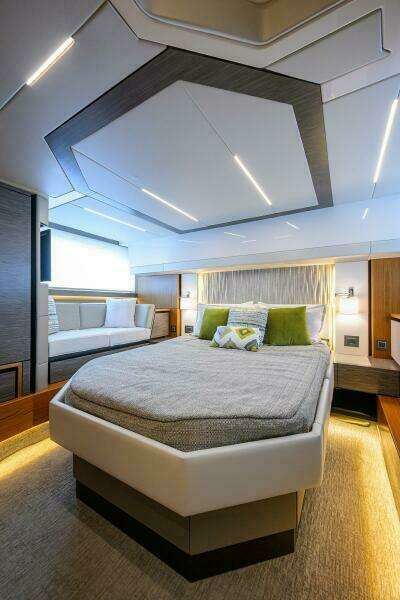 JENA 49ft Tiara Yachts Yacht For Sale