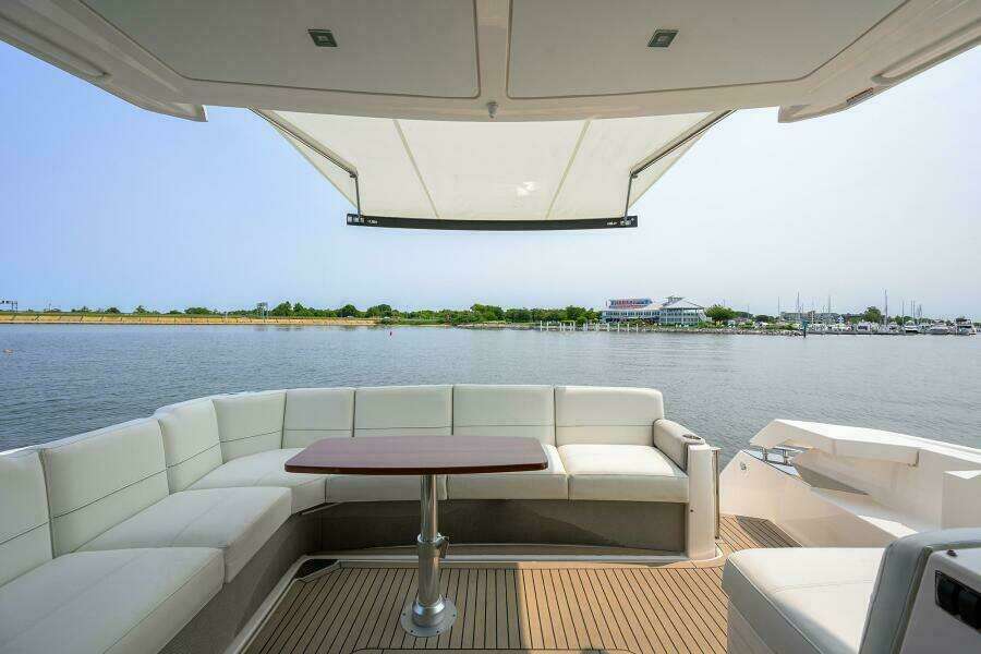 JENA 49ft Tiara Yachts Yacht For Sale