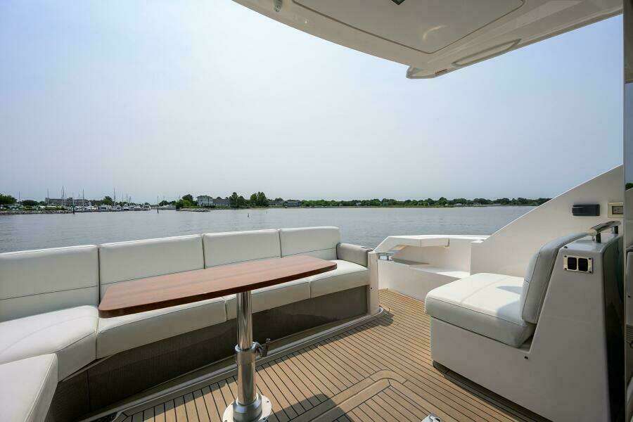 JENA 49ft Tiara Yachts Yacht For Sale