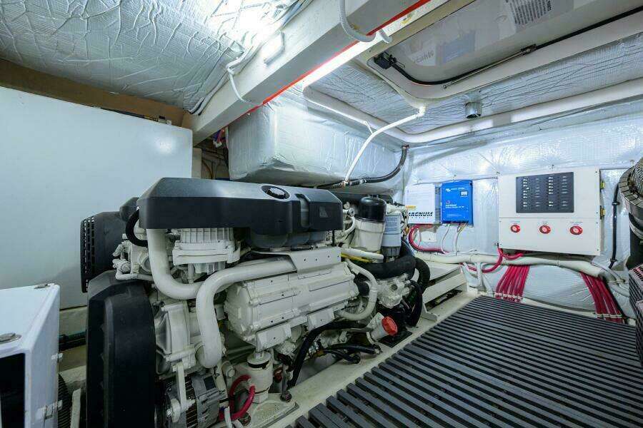JENA 49ft Tiara Yachts Yacht For Sale