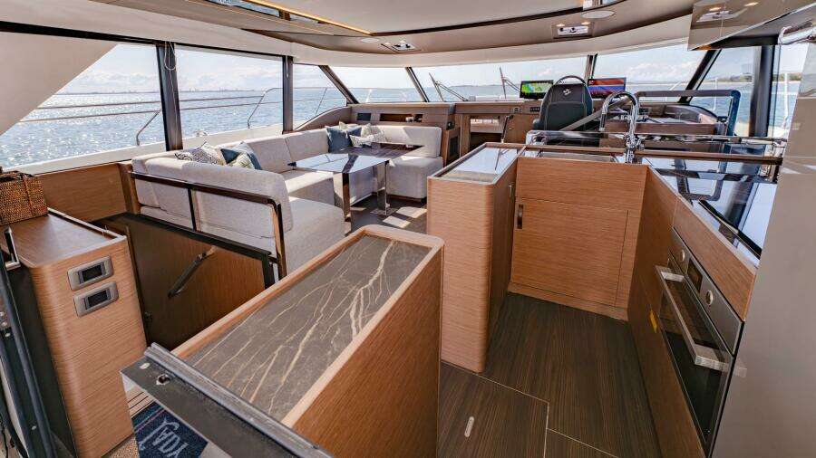 Lady Rosella 48ft Prestige Yacht For Sale