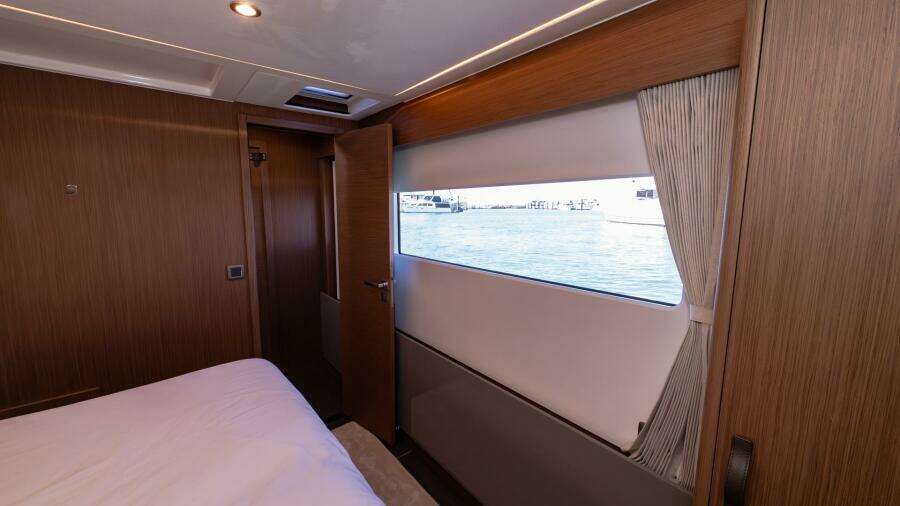 Lady Rosella 48ft Prestige Yacht For Sale