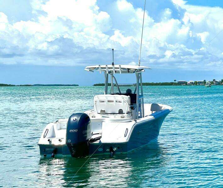 23ft Sea Hunt Yacht For Sale