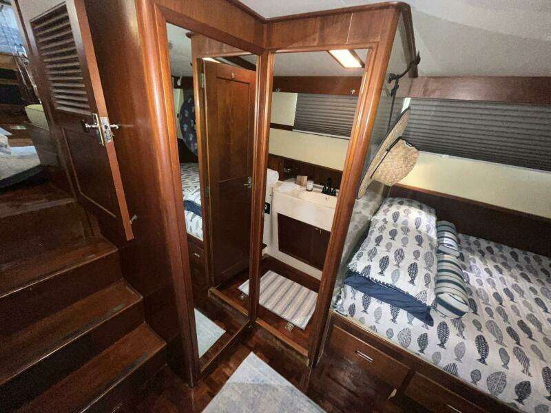 Chosen Sun 42ft Grand Banks Yacht For Sale