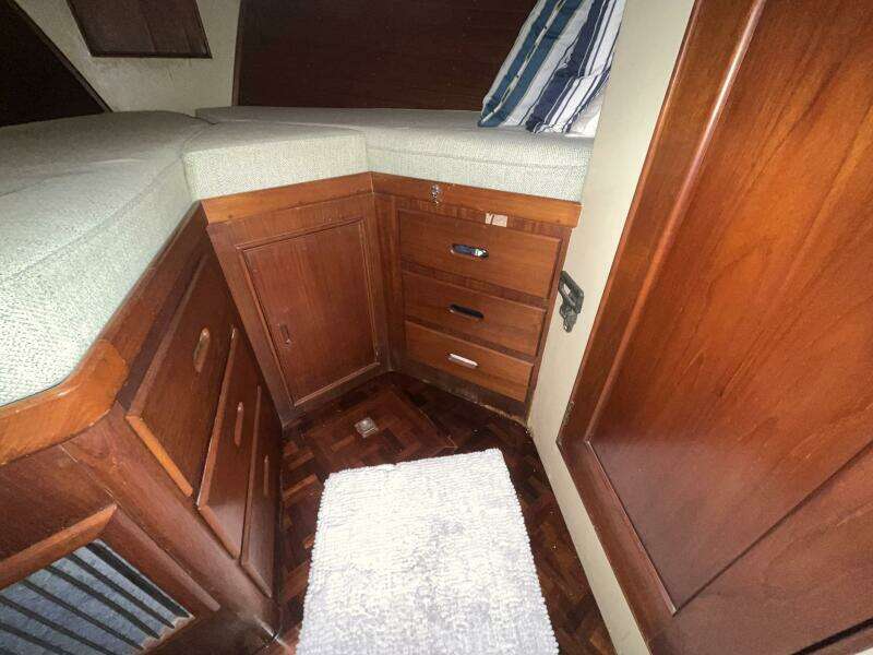 Chosen Sun 42ft Grand Banks Yacht For Sale