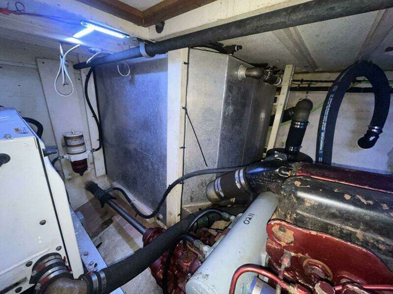 Chosen Sun 42ft Grand Banks Yacht For Sale