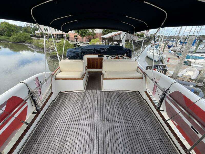 Chosen Sun 42ft Grand Banks Yacht For Sale