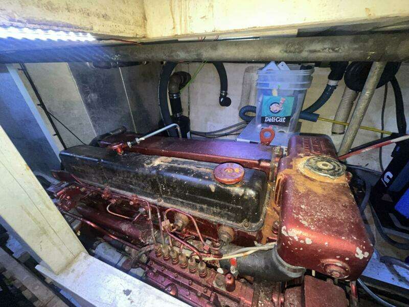 Chosen Sun 42ft Grand Banks Yacht For Sale