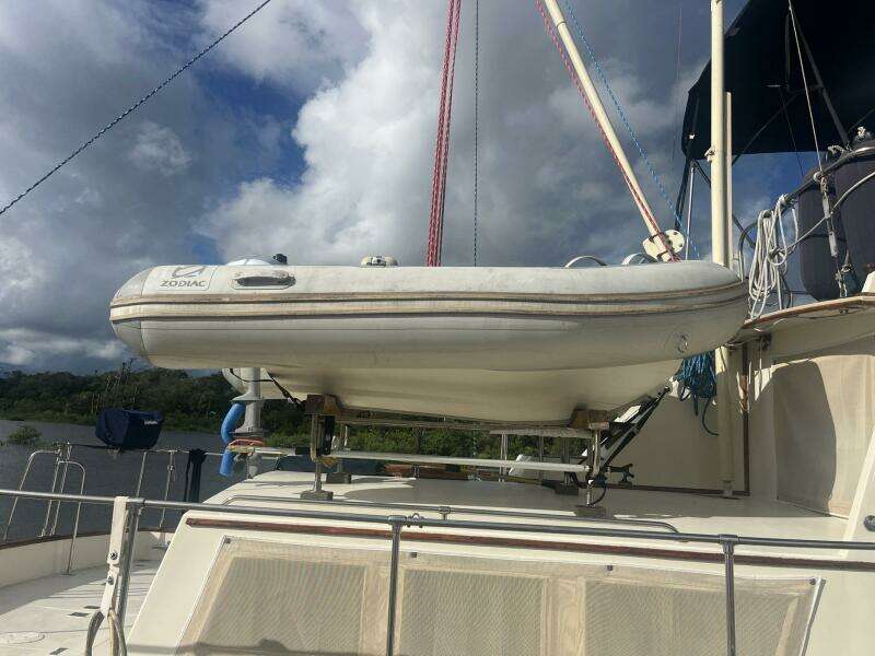 Chosen Sun 42ft Grand Banks Yacht For Sale