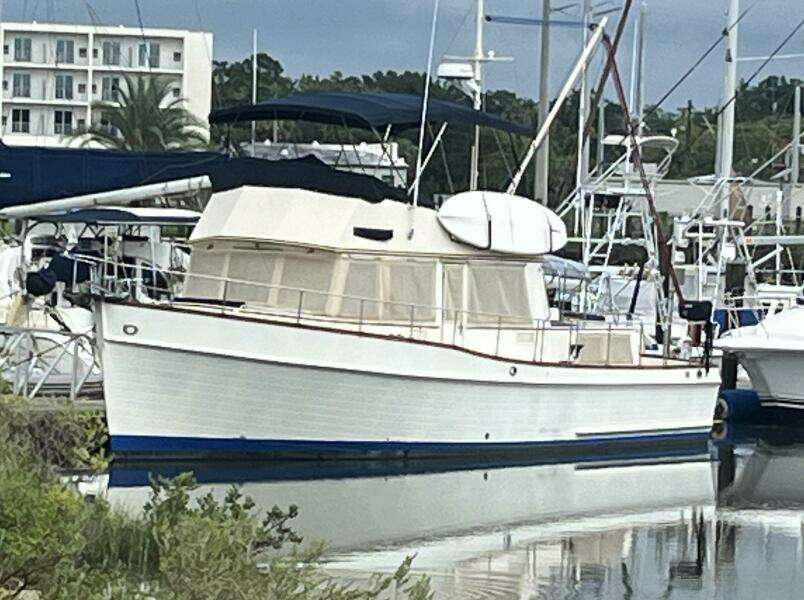 Chosen Sun 42ft Grand Banks Yacht For Sale