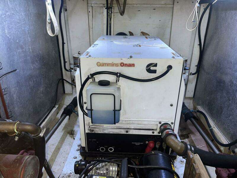 Chosen Sun 42ft Grand Banks Yacht For Sale