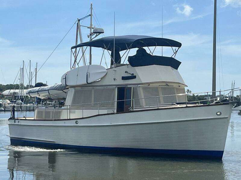 Chosen Sun 42ft Grand Banks Yacht For Sale