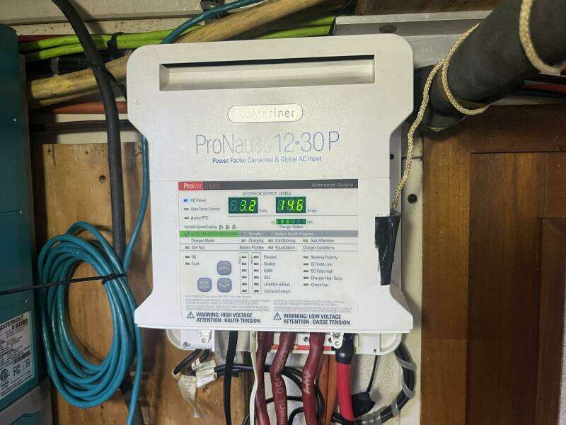 Chosen Sun 42ft Grand Banks Yacht For Sale