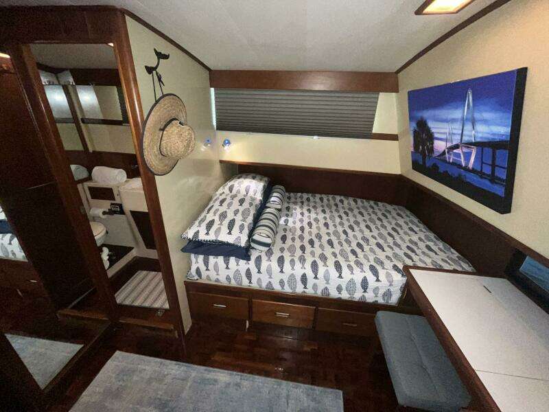 Chosen Sun 42ft Grand Banks Yacht For Sale