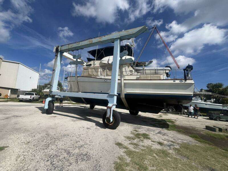 Chosen Sun 42ft Grand Banks Yacht For Sale