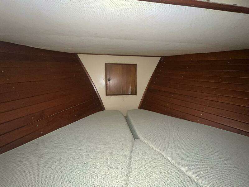 Chosen Sun 42ft Grand Banks Yacht For Sale