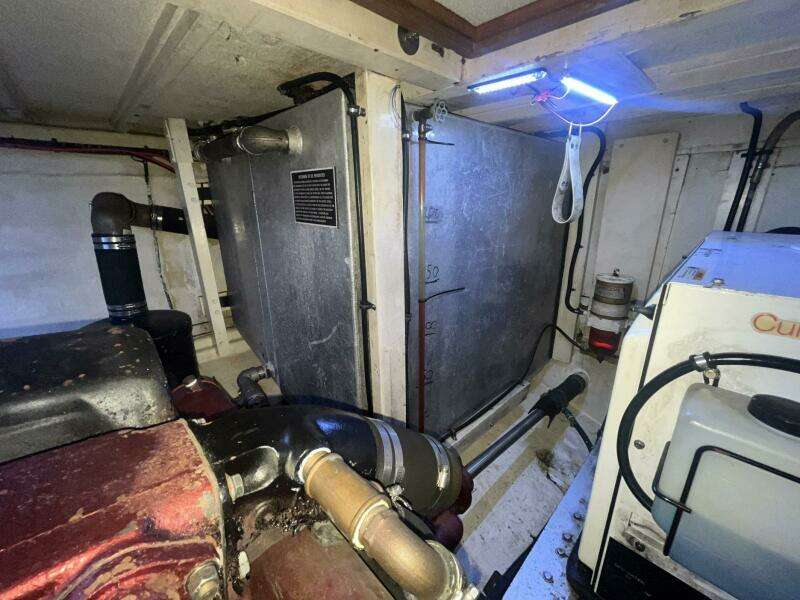 Chosen Sun 42ft Grand Banks Yacht For Sale