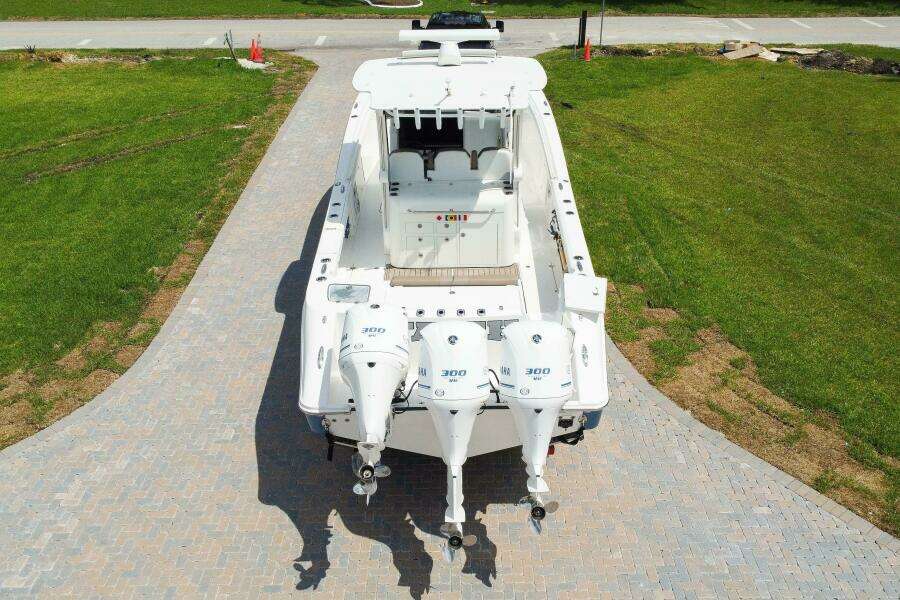 37ft Edgewater Yacht For Sale