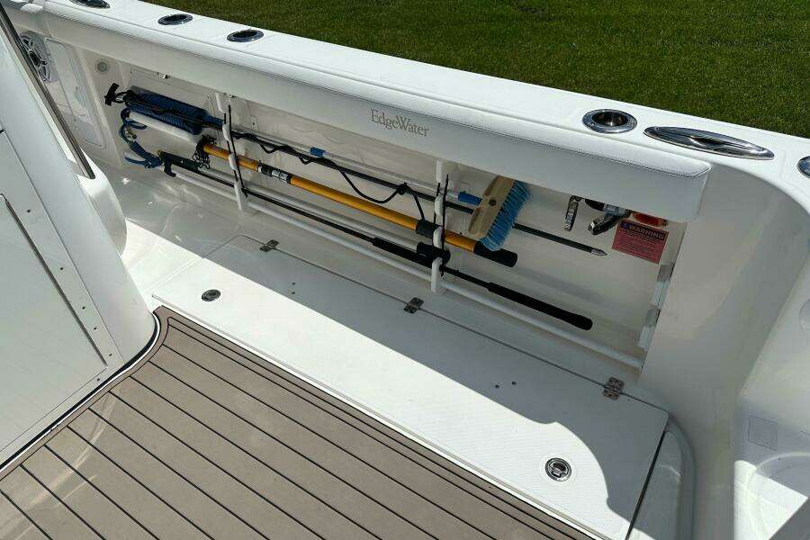 37ft Edgewater Yacht For Sale