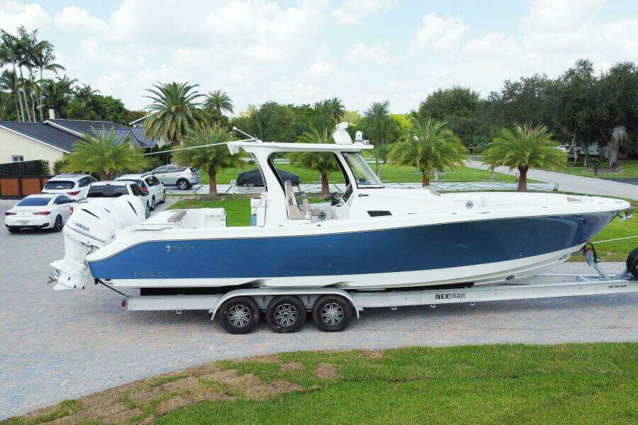 37ft Edgewater Yacht For Sale