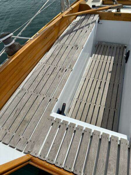 30ft Van De Stadt Yacht For Sale
