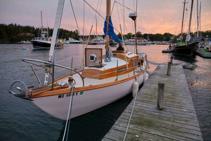 30ft Van De Stadt Yacht For Sale