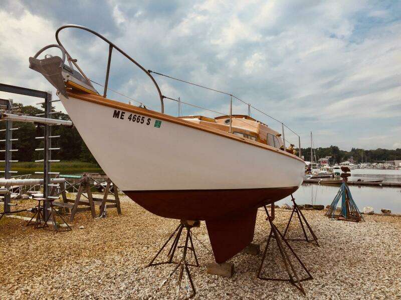 30ft Van De Stadt Yacht For Sale