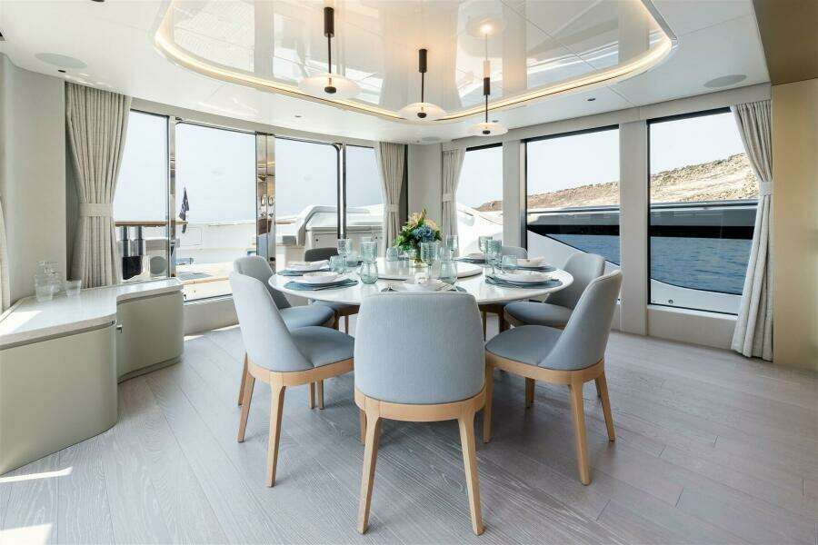 82ft Sunseeker Yacht For Sale
