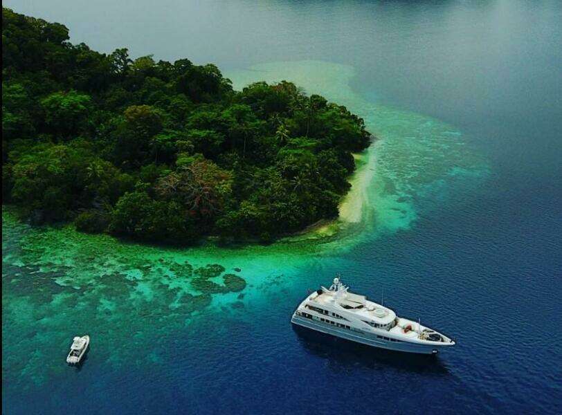 LATITUDE 147ft Timmerman Yacht For Sale