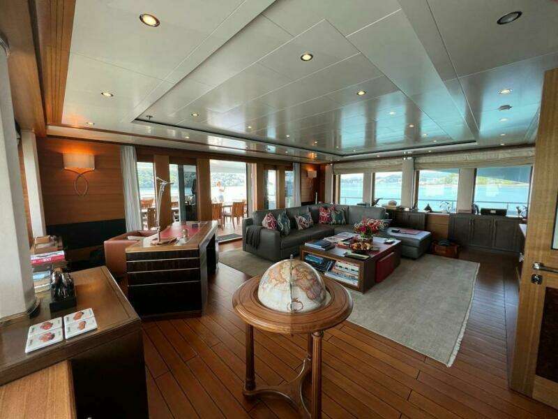 LATITUDE 147ft Timmerman Yacht For Sale