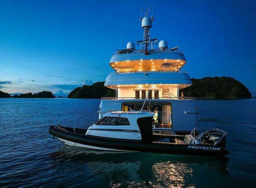 LATITUDE 147ft Timmerman Yacht For Sale