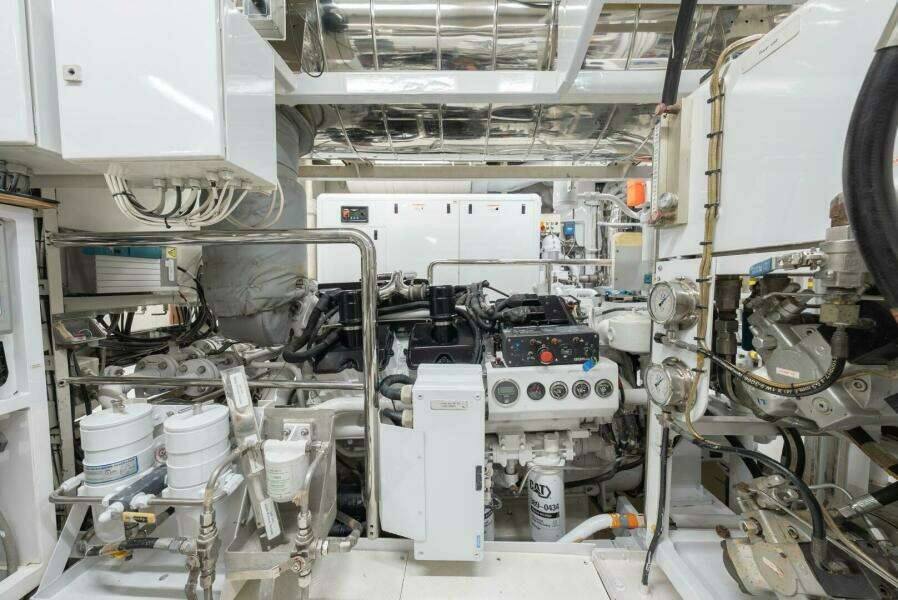 LATITUDE 147ft Timmerman Yacht For Sale