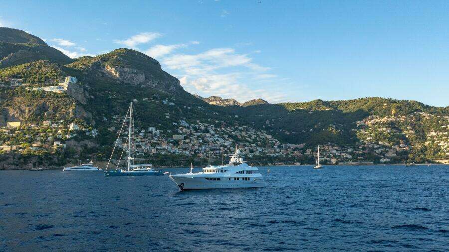 LATITUDE 147ft Timmerman Yacht For Sale