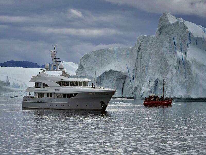 LATITUDE 147ft Timmerman Yacht For Sale