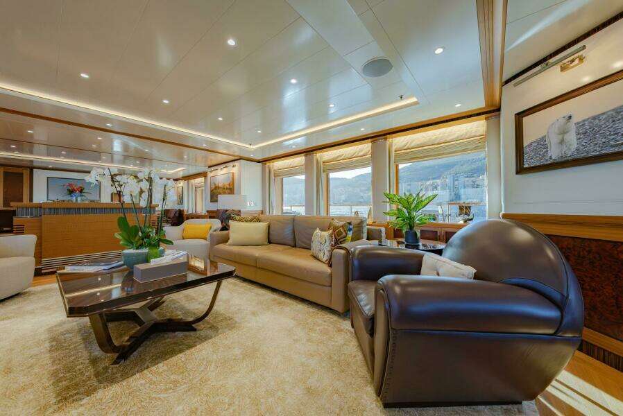 LATITUDE 147ft Timmerman Yacht For Sale