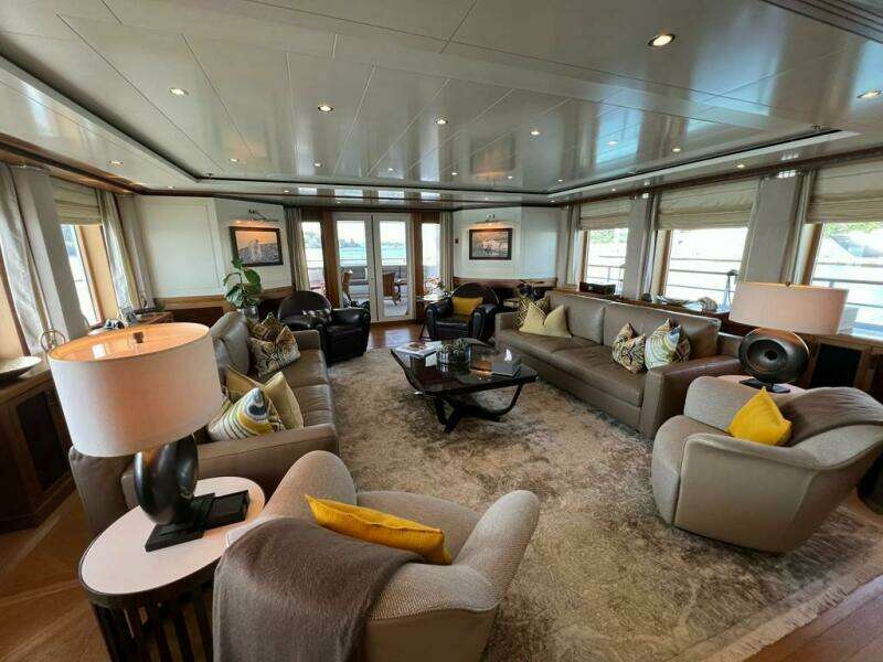 LATITUDE 147ft Timmerman Yacht For Sale