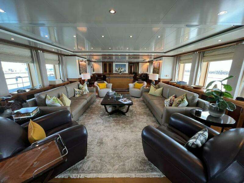 LATITUDE 147ft Timmerman Yacht For Sale