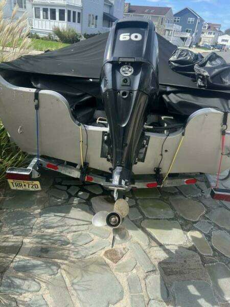 17ft Crestliner Yacht For Sale 17ft Crestliner Yacht For Sale