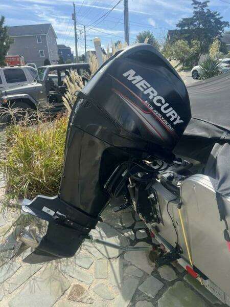 17ft Crestliner Yacht For Sale 17ft Crestliner Yacht For Sale