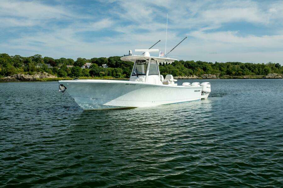 Blue Chip 34ft Regulator Yacht For Sale