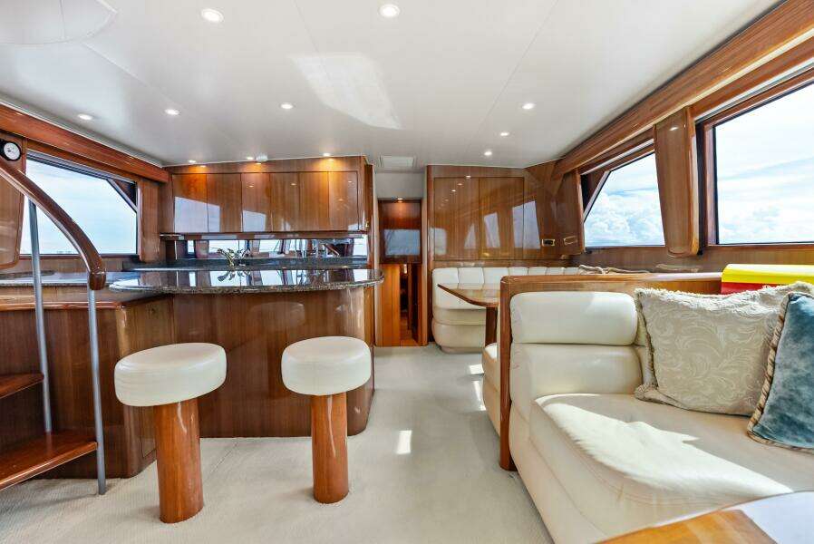 2006 Viking 68 Enclosed Bridge