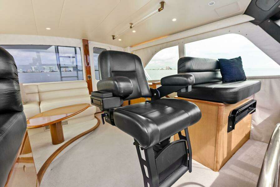 2006 Viking 68 Enclosed Bridge