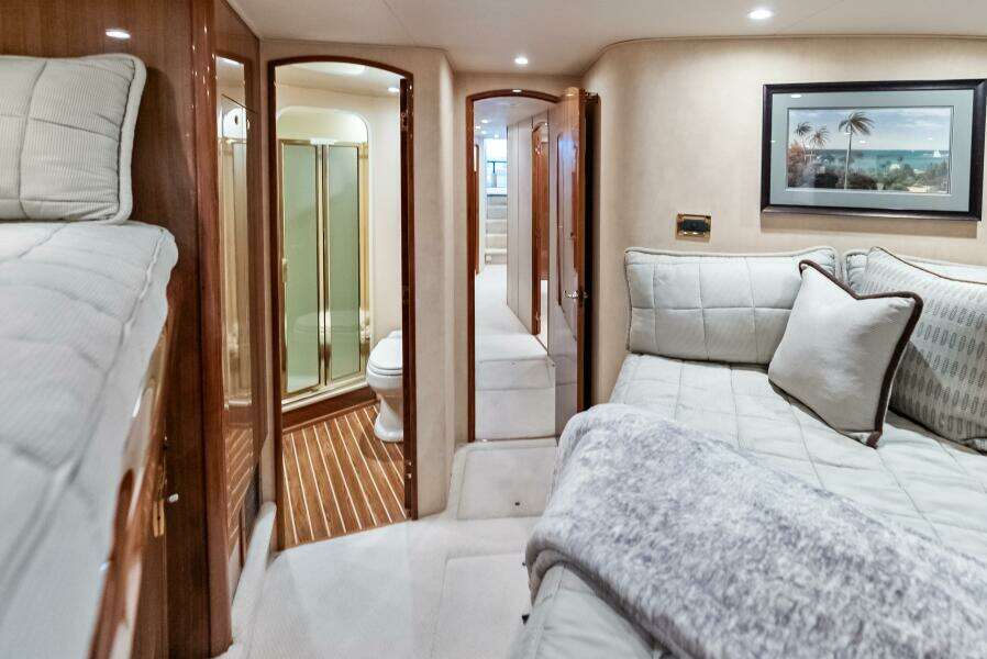 2006 Viking 68 Enclosed Bridge