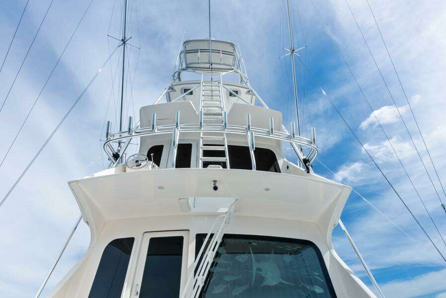 2006 Viking 68 Enclosed Bridge